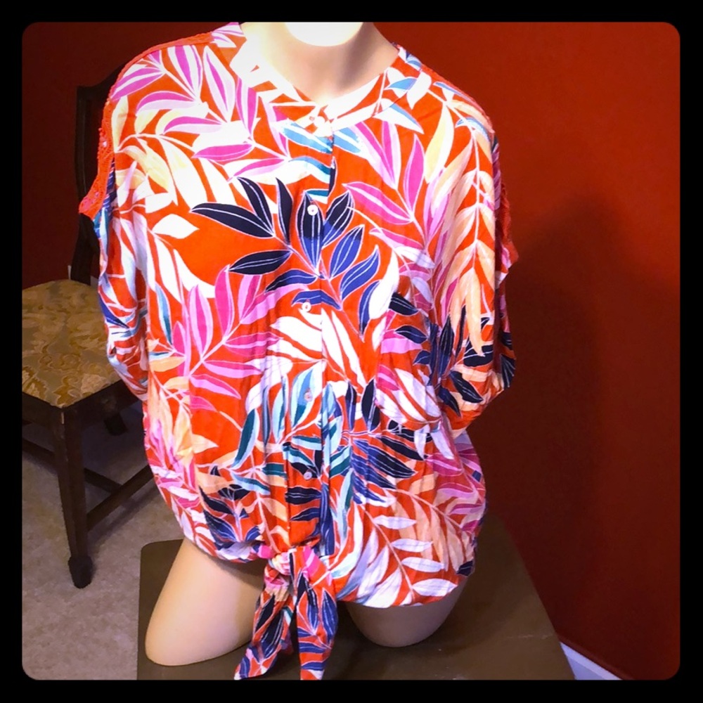 Women’s button down shirt